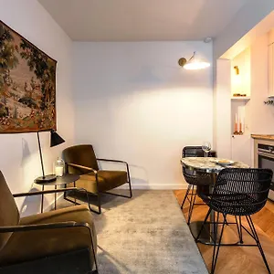 Appartement Habitat Parisien - Louvre Rivoli Parijs
