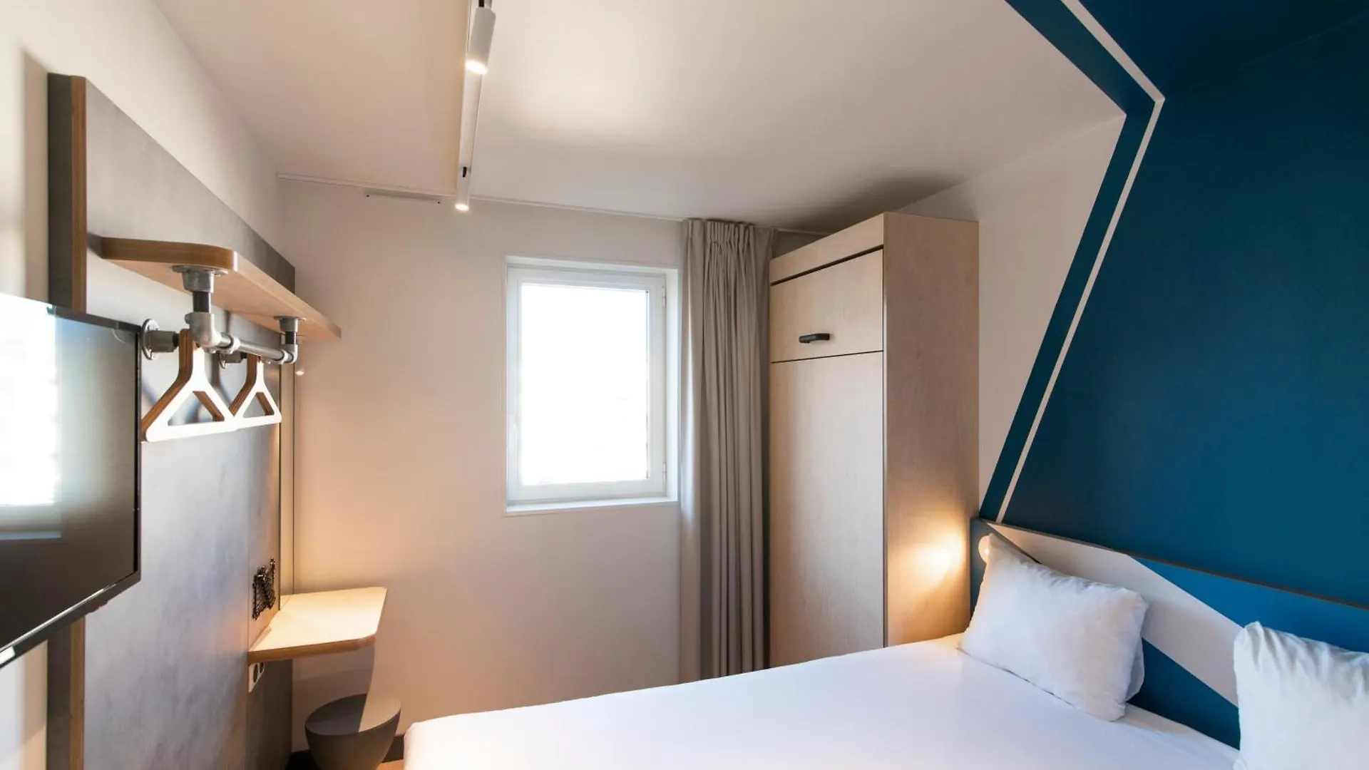 Hotel Ibis Budget Lyon Centre Confluence