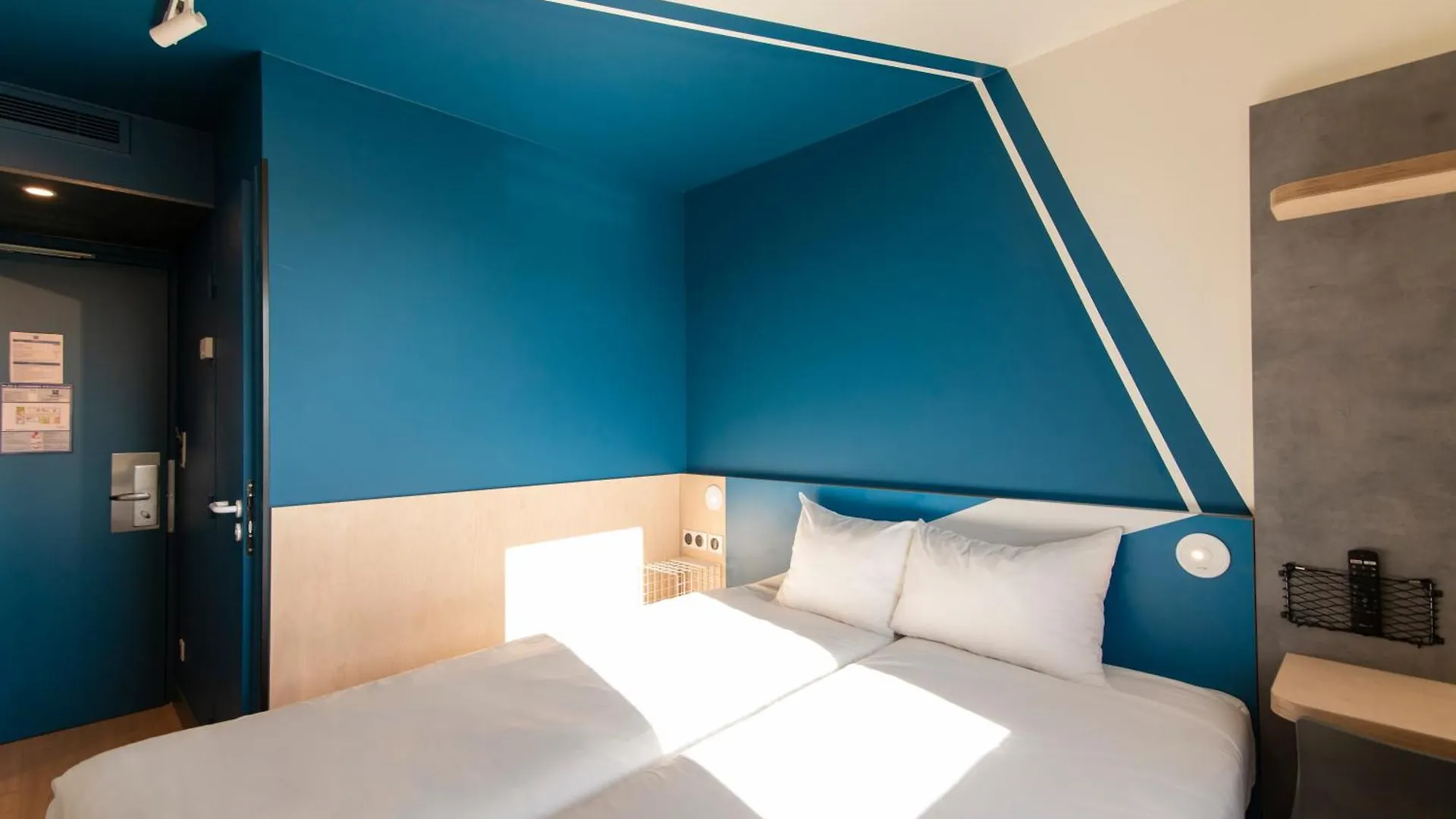 Hotel Ibis Budget Lyon Centre Confluence