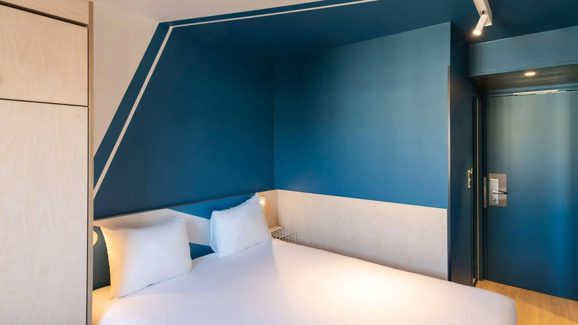 Ibis Budget Lyon Centre Confluence Hotel